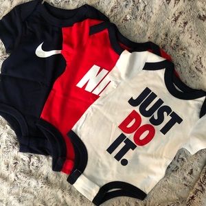 NWT 3 pice Nike